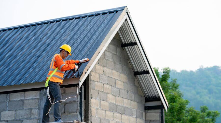 Expert top industrial roofings services in Delphia, KY
